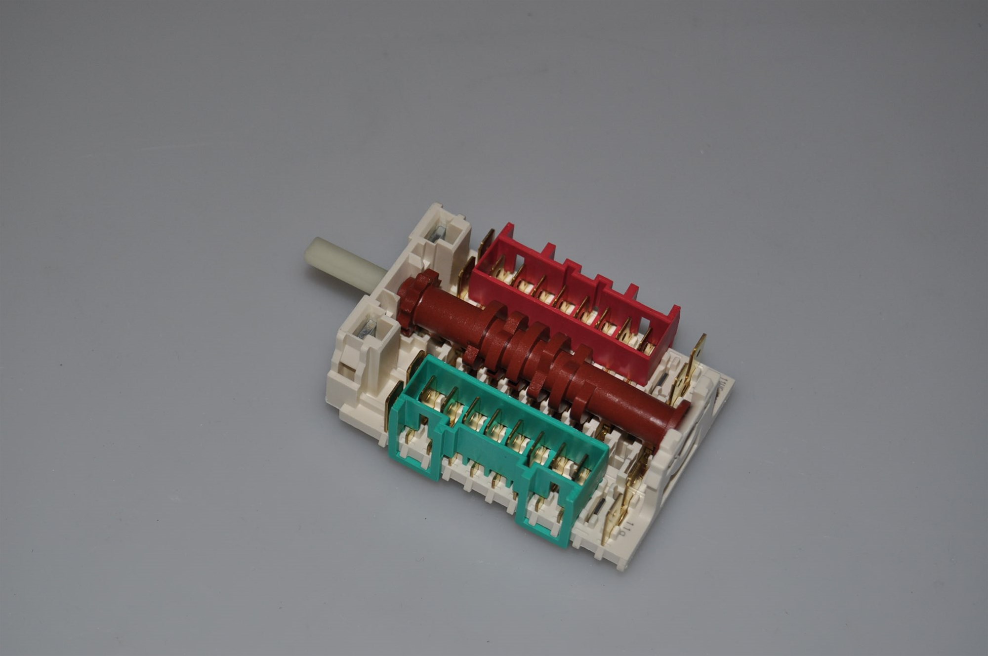 Commutateur four Indésit Hotpoint Ariston C00022195
