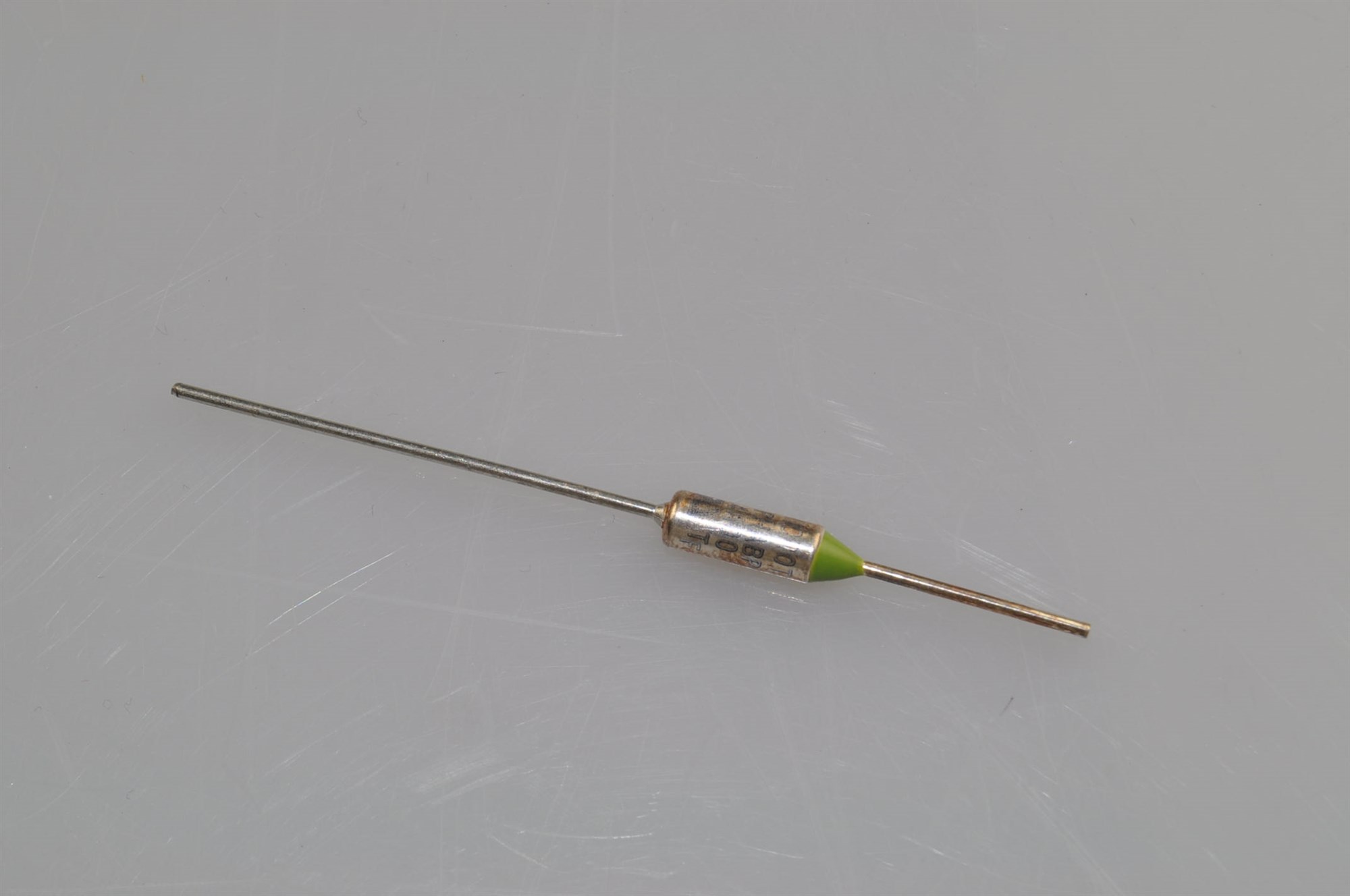Fusible thermique 240°C 10A Divers petit ménager
